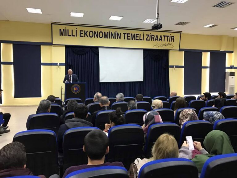 OMÜ ZİRAAT FAKÜLTESİNDE ÖĞRENCİLERİ İLE TARIMSAL GİRİŞİMCİLİK VE SU ÜRÜNLERİ SEKTÖRÜ